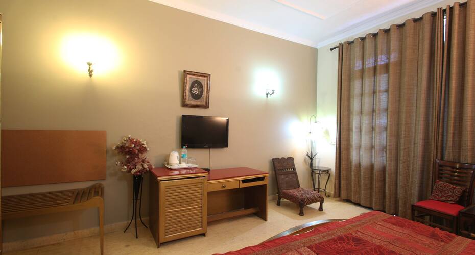 Ace Residency B & B, New Delhi 5